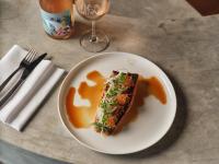 Φαγητό σε αυτό το ξενοδοχείο ή κάπου εκεί κοντά