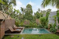 Bubu Mesari Ubud Villaにある庭