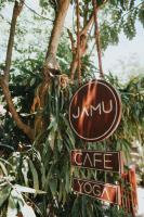 Certifikát, hodnocení, plakát nebo jiný dokument vystavený v ubytování Jamu Surf Lodge