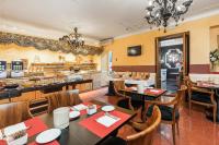 Reštaurácia alebo iné gastronomické zariadenie v ubytovaní Hotel Ca' Alvise