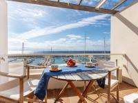 Balkón nebo terasa v ubytování Apartment Triplex Mare Nostrum by Interhome