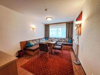 Posedenie v ubytovaní Apartment Rosa-5 by Interhome