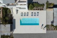 Bazén v ubytovaní Villa Fryni, private pool & seaview by Naxos Dunes alebo v jeho blízkosti