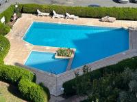 Bazén v ubytování Seaview, 1 bedroom apt with a pool nebo v jeho okolí