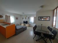 TV a/nebo společenská místnost v ubytování Apartment Matea