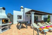 Patio nebo venkovní prostory v ubytování Villa Yaiza by Villa Plus