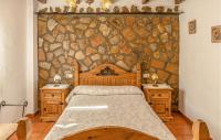 Postel nebo postele na pokoji v ubytování Cozy Home In Mecina Bombarón