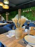 Χώρος καθιστικού στο TURAN HOTEL