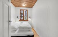 Postel nebo postele na pokoji v ubytování Pet Friendly Home In Videbæk With Wifi