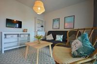 Posedenie v ubytovaní Ferienwohnung in Costa Calma mit Terrasse, gemeinsamem Pool und Grill