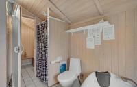 Koupelna v ubytování Holiday Home Drejet Rudkøbing V