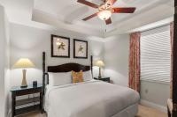 Ein Bett oder Betten in einem Zimmer der Unterkunft Beachside Resort &amp; Residences