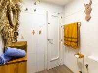 A bathroom at Apartment Sea Suite by Interhome