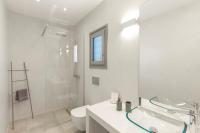 Kúpeľňa v ubytovaní Alexander Suites