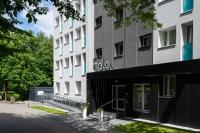 ホリデーパークが所在する建物