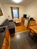 Kuchyň nebo kuchyňský kout v ubytování Apartments Dřevona II