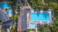 Basen w obiekcie Hotel Petrarca Terme lub w pobliżu