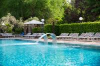 Basen w obiekcie Hotel Petrarca Terme lub w pobliżu