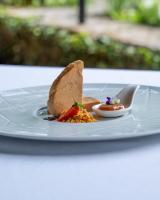 Φαγητό σε αυτό το ξενοδοχείο ή κάπου εκεί κοντά