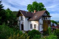 Budynek, w którym mieści się apartament