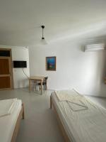 Postel nebo postele na pokoji v ubytování AY OTEL 2