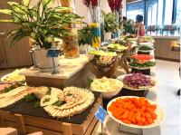 Jídlo v hotelu nebo okolí