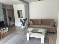 Posedenie v ubytovaní Apartament Blekit Nieba