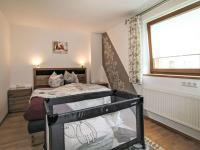 Posteľ alebo postele v izbe v ubytovaní Apartment Brettfall Blick by Interhome