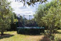 Ogród w obiekcie Chambre d'hôtes - B&B - Petit Luberon chez Manon en Luberon