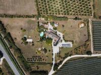 Widok z lotu ptaka na obiekt Chambre d'hôtes - B&B - Petit Luberon chez Manon en Luberon