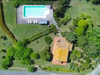 Bazén v ubytovaní Holiday Home Al Vento by Interhome alebo v jeho blízkosti