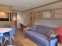 Część wypoczynkowa w obiekcie Résidence Le Vallon - Appartement 2 pièces pour 4-5 personnes situé à Méribel centre proche des commerces et des pistes de ski MAE-1766