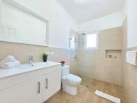 Koupelna v ubytování El Dorado Apartment 1bedroom walking distance from Playa Bavaro