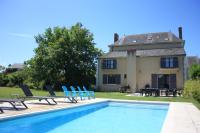 Bazén v ubytovaní Villa Le Printemps, maison 15 pers avec piscine alebo v jeho blízkosti