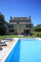 Bazén v ubytovaní Villa Le Printemps, maison 15 pers avec piscine alebo v jeho blízkosti