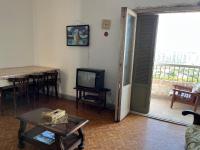 TV a/nebo společenská místnost v ubytování Authentic apartment