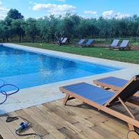 Bazén v ubytovaní Agriturismo Sole alebo v jeho blízkosti
