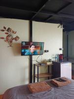 Chill & View ชิววิว เขาค้อにあるテレビまたはエンターテインメントセンター