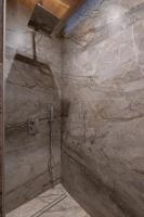Kúpeľňa v ubytovaní Le Grand V, chalet de luxe avec piscine intérieure