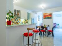 Kuchyň nebo kuchyňský kout v ubytování Feel Good Apartment