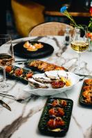 Jídlo v hotelu nebo okolí