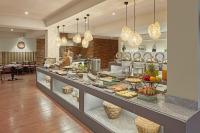 Jídlo v hotelu nebo okolí