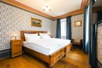 Postel nebo postele na pokoji v ubytování Hotel Latrán