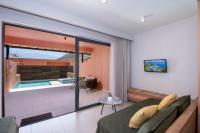 Postel nebo postele na pokoji v ubytování Kiani Beach Resort Family All Inclusive