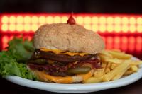 Jídlo v hotelu nebo okolí