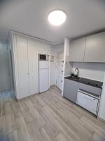 Kuchyňa alebo kuchynka v ubytovaní BONITO APARTAMENTO EN DENIA
