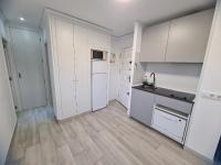 Kuchyňa alebo kuchynka v ubytovaní BONITO APARTAMENTO EN DENIA
