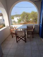 Balkón alebo terasa v ubytovaní Athina Rooms