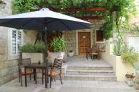 Patio nebo venkovní prostory v ubytování Studio Apartments & Rooms Lela, Sipan island