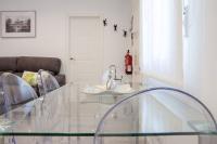 Plan piętra w obiekcie Chic 1 Bedroom Apartment next to El Prado